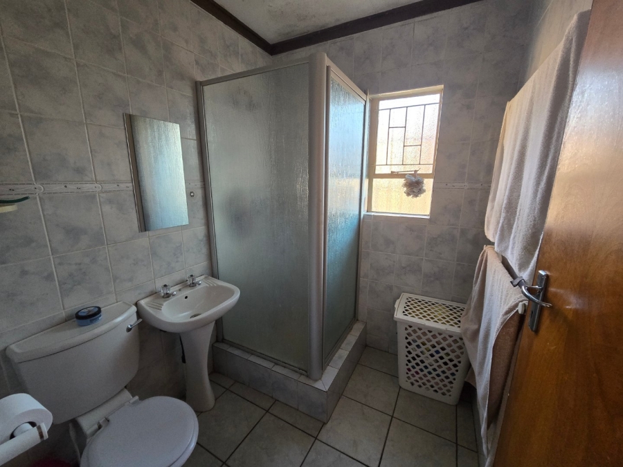 2 Bedroom Property for Sale in Uitsig Free State